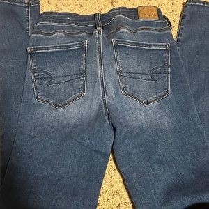 American Eagle jeans, light wash, six Long